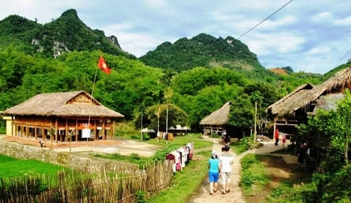 Tìm hướng đi cho du lịch cộng đồng (Homestay) ở huyện A Lưới