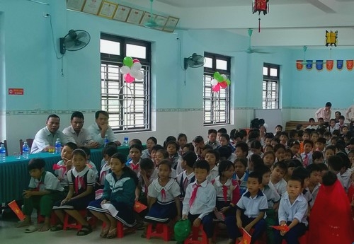 Nam Đông: Phát động tháng hành động vì trẻ em năm 2016