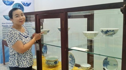 Người kể chuyện cổ vật hoàng cung