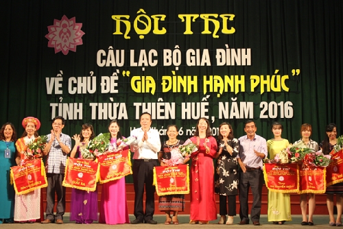 Hội thi Câu lạc bộ gia đình về chủ đề “Gia đình hạnh phúc