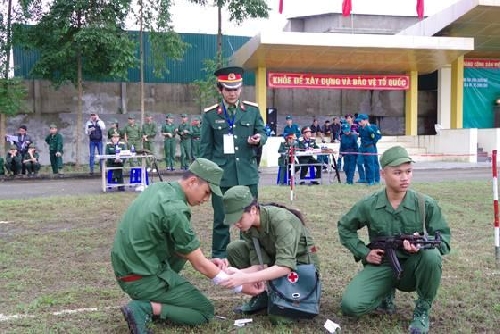 Hội thao quốc phòng - An ninh học sinh THPT năm học 2016 - 2017