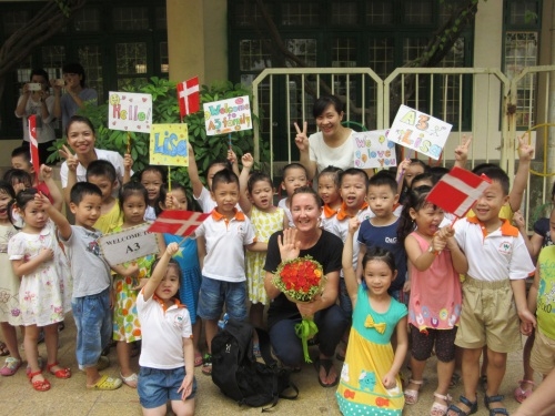 Hội thảo thí điểm cho trẻ làm quen với tiếng Anh trong các cơ sở giáo dục mầm non