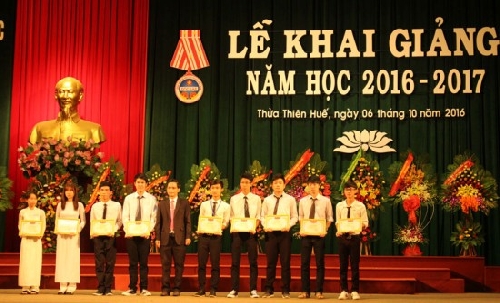 ĐHKH Huế: Khai giảng năm học 2016-2017.