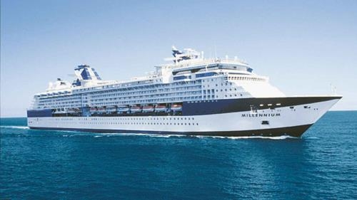 Tàu du lịch Celebrity Millennium cập cảng Chân Mây