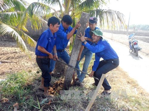 Tuổi trẻ cả nước chung tay xây dựng nông thôn mới và văn minh đô thị