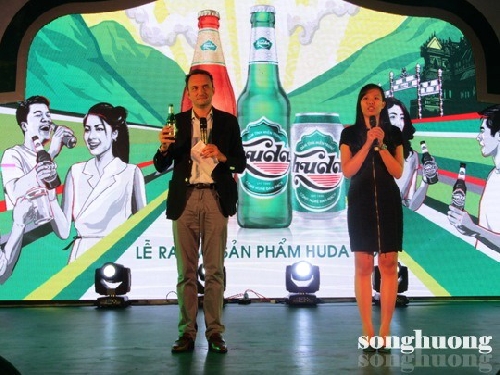 Carlsberg Việt Nam ra mắt diện mạo Huda bạc