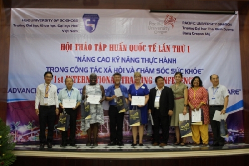 Hội thảo tập huấn quốc tế lần thứ nhất “Đào tạo kỹ năng thực hành Công tác xã hội trong chăm sóc sức khỏe và xã hội”