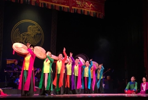 Trăn trở bảo tồn nghệ thuật truyền thống