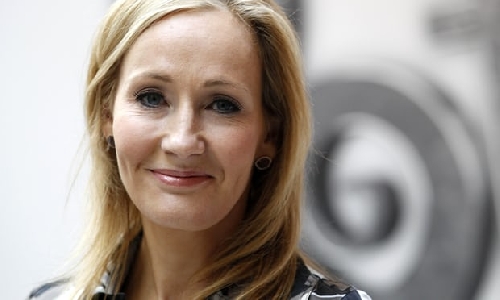 JK Rowling trở lại vị trí tác giả giàu nhất thế giới năm 2017