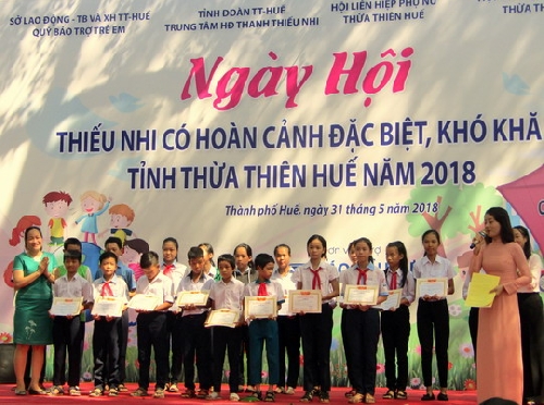 Ngày hội thiếu nhi có hoàn cảnh đặc biệt, khó khăn tại Thừa Thiên- Huế