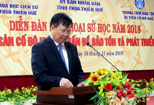 Đối thoại sử học “ Di sản Cố đô Huế với vấn đề Bảo tồn và Phát triển”