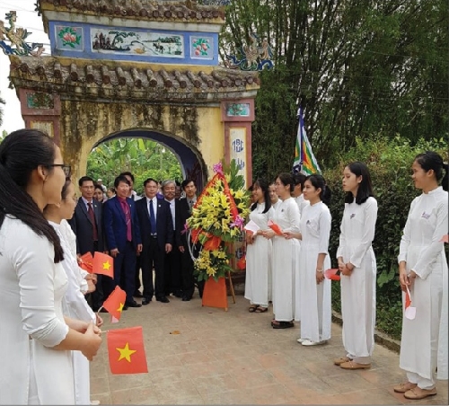 NHÂN 150 NĂM NGÀY KHAI SINH HIỆU ẢNH CẢM HIẾU ĐƯỜNG