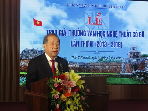 Trao tặng Giải thưởng Văn học Nghệ thuật Cố đô lần thứ VI