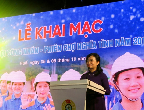 Khai mạc  "Ngày hội Công nhân-Phiên chợ nghĩa tình" năm 2019