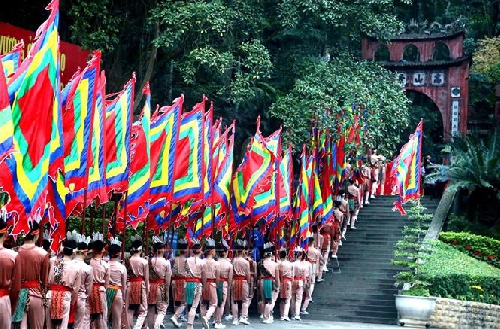 Tín ngưỡng thờ cúng Hùng Vương - Điểm hẹn tâm linh của con Lạc cháu Hồng