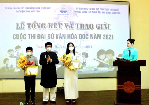 Trao giải cuộc thi “Đại sứ văn hóa đọc” năm 2021