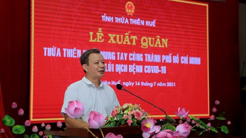 Lễ xuất quân đoàn cán bộ Y tế tỉnh Thừa Thiên Huế  vào hỗ trợ miền Nam chống dịch COVID-19.