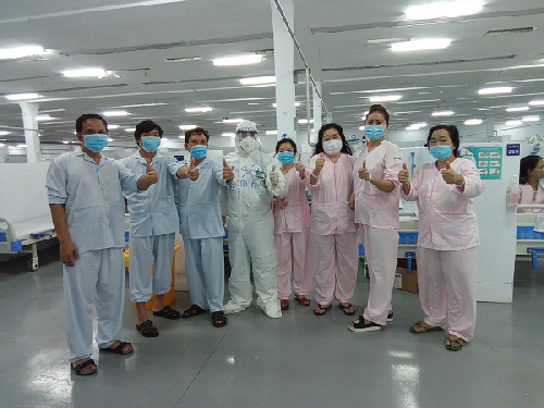 18 bệnh nhân nhiễm Covid-19 nặng tại Trung tâm hồi sức tích cực người bệnh Covid-19 TP.Hồ Chí Minh xuất viện.