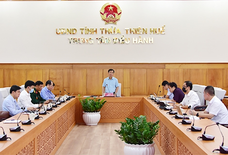 Đẩy nhanh tiến độ tiêm phòng vắc xin trên diện rộng và nâng cao năng lực giám sát
