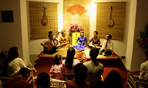 Thành phố Huế: Tổ chức các hoạt động văn hóa nghệ thuật về đêm phục vụ du lịch