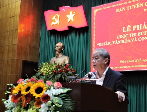 Phát động cuộc thi Bút ký với chủ đề “ Di sản, văn hóa và con người Thừa Thiên Huế”.