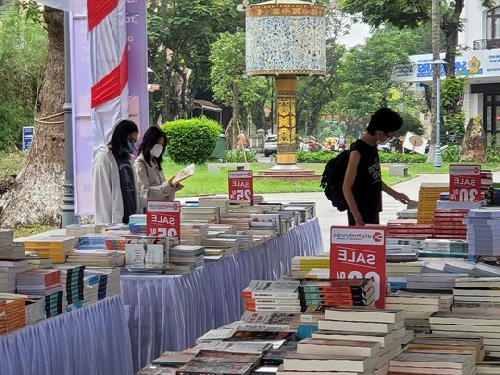 Hội sách Alpha Books Huế 2022