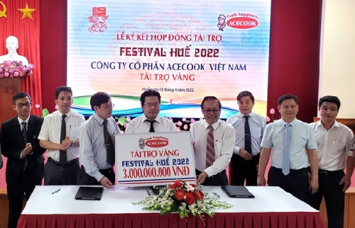 Acecook Việt Nam tài trợ 3 tỷ đồng cho Fesival Huế 2022