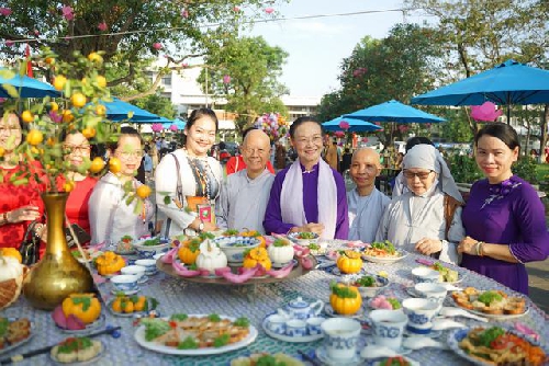 Khai mạc không gian Ẩm thực chay  “ Suối nguồn từ bi”