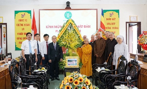 Lãnh đạo tỉnh thăm, chúc mừng Ban trị sự giáo hội Phật giáo tỉnh và các cơ sở Phật giáo trên địa bàn tỉnh
