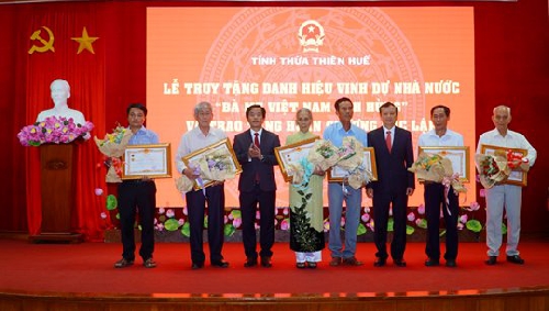  Truy tặng danh hiệu vinh dự Nhà nước “Bà mẹ Việt Nam anh hùng”, trao tặng thưởng Huân chương Độc lập