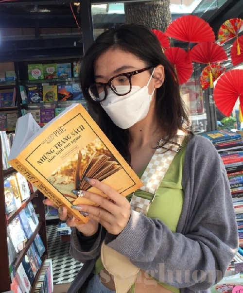 Đọc “Những trang sách thức tỉnh con người” - Tập phê bình ngoại hạng của Nguyễn Khắc Phê