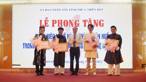 Thừa Thiên-Huế tôn vinh các nghệ nhân nghề thủ công mỹ nghệ