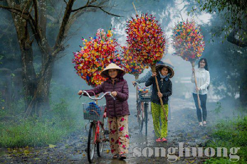 Phát huy giá trị văn hóa dân gian góp phần phát triển văn hóa Huế