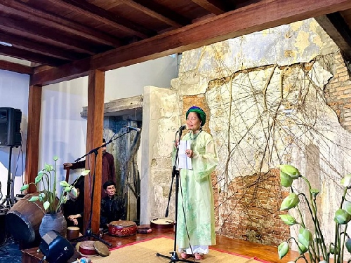 Khai trương “Điểm gặp liên văn hoá”