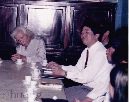 Vẫn một dòng xanh chan chứa