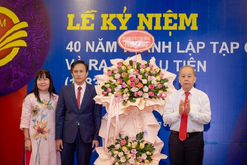 Tạp chí Sông Hương kỷ niệm 40 năm thành lập và ra số báo đầu tiên 