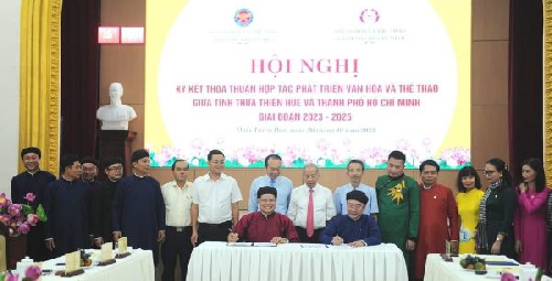 Thừa Thiên Huế và Thành phố Hồ Chí Minh ký kết hợp tác, phát triển các hoạt động văn hóa và thể thao giữa Tỉnh giai đoạn 2023 – 2025.