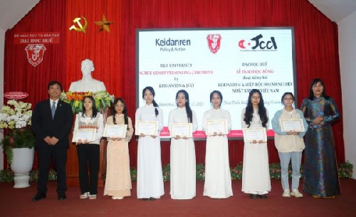 Trao 40 suất  học bổng Keidanren và JCCI, Nhật Bản cho sinh viên Đại học Huế