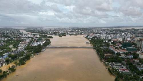 Mưa lũ gây thiệt hại nghiêm trọng về người và tài sản tại Thừa Thiên Huế