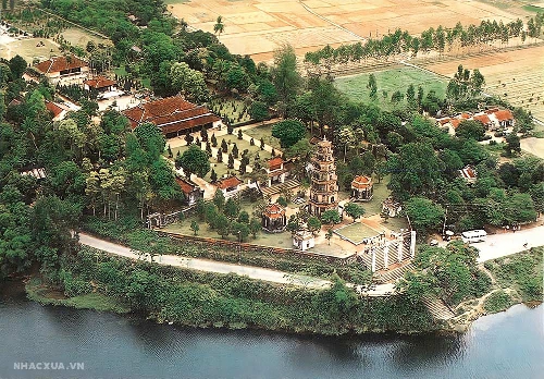 Chùm thơ Từ Dạ Thảo