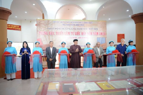 Khai mạc trưng bày, triển lãm tư liệu Hán - Nôm năm 2023.