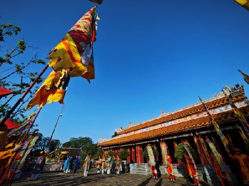 Lễ hạ nêu và khai ấn cung chúc tân Xuân Giáp Thìn 2024