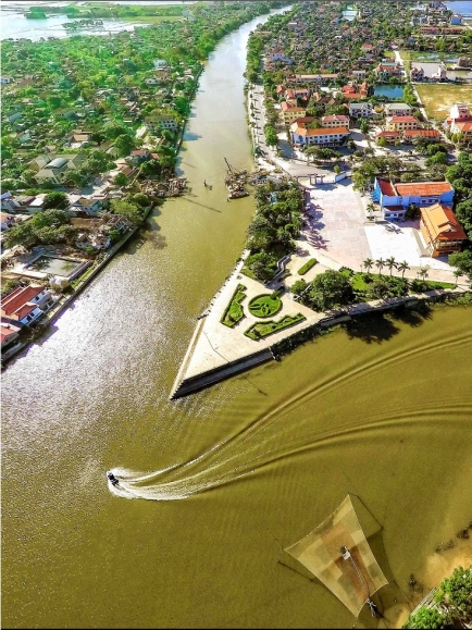 Chùm thơ Nguyễn Loan
