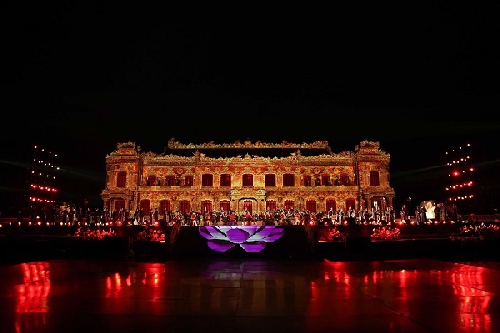 Khai mạc Festival Huế 2024 với “Khát vọng rạng rỡ ngàn sau”