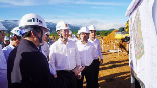 Lãnh đạo thành phố kiểm tra tiến độ đầu tư xây dựng trường phổ thông nội trú liên cấp tại xã A Lưới 3