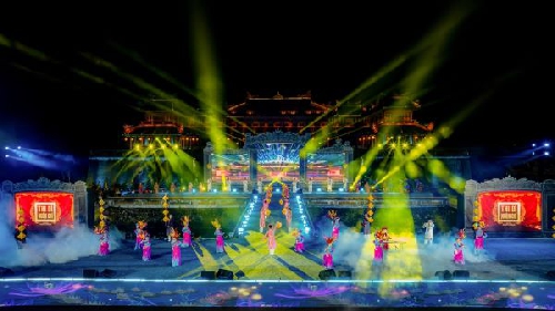 Chương trình nghệ thuật “Thi dĩ ngôn chí” tôn vinh thi ca Hoàng đế triều Nguyễn