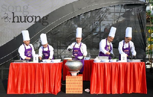 Bún bò Huế lập kỷ lục - khẳng định vị thế tinh hoa ẩm thực Cố đô