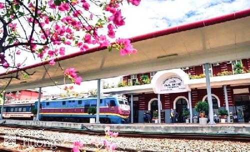 Kết nối du lịch giữa Cố đô Huế - Phong Nha bằng đường sắt