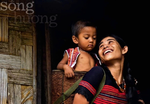 Văn hóa ẩm thực các dân tộc Trường Sơn tiếp cận từ phương pháp ẩm thực của dân tộc Tà Ôi