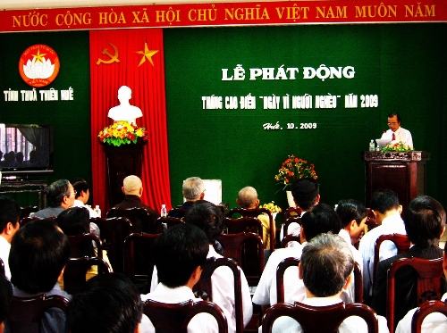 Phát động “Tháng cao điểm Ngày vì người nghèo” năm 2009